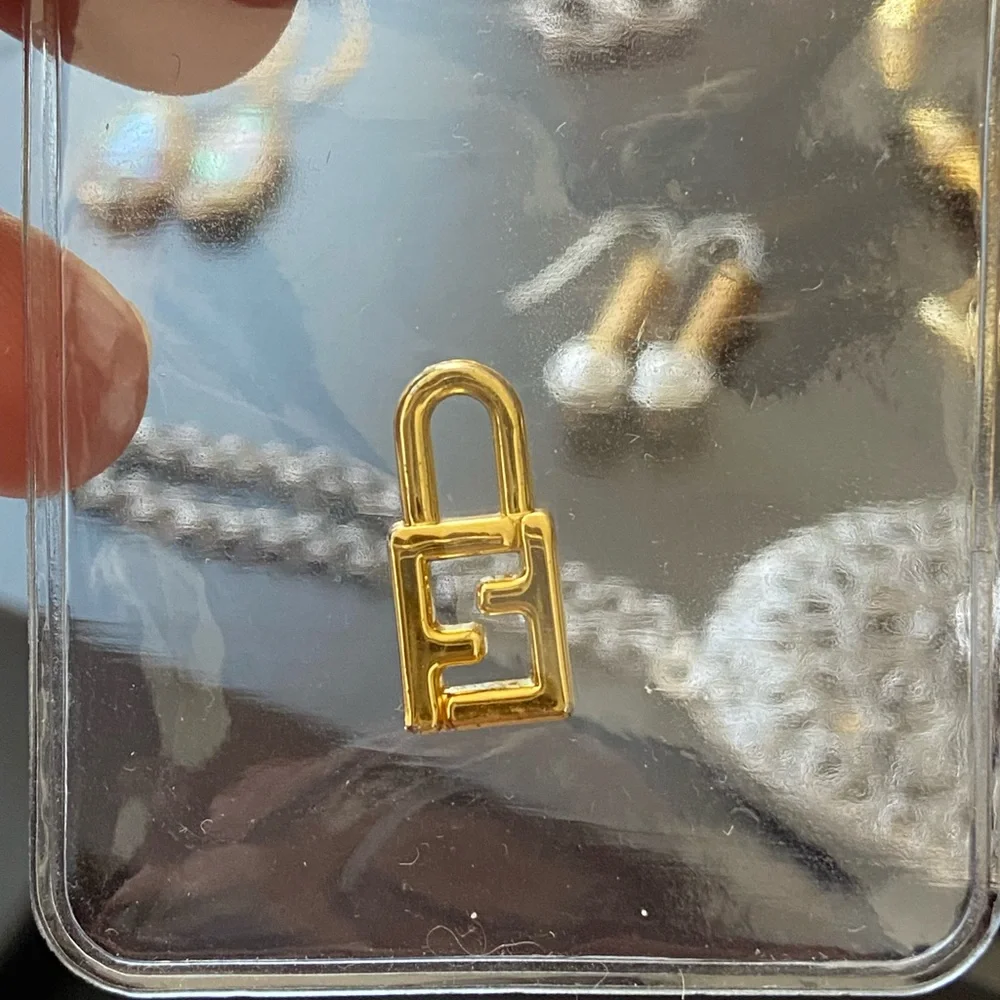 Pendant - Picture 4 of 5